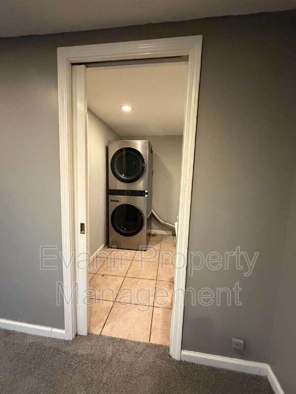 Photo - 11884 Hamden Dr
