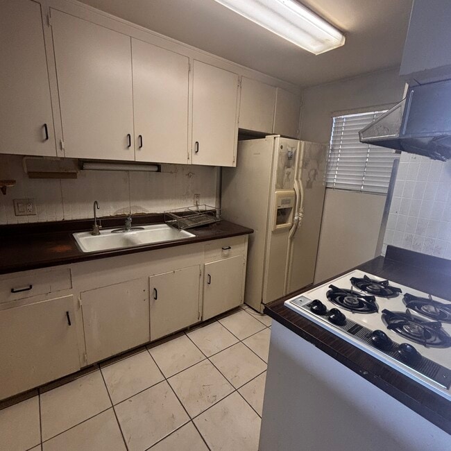 Photo - 6125 E Indian School Rd Unidad 220