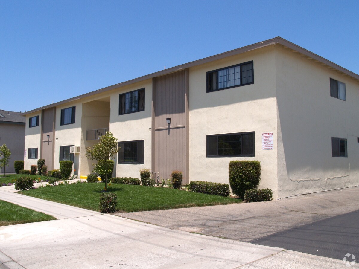 Primary Photo - 2841 W Ball Rd