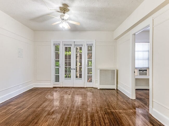 Sala de estar de un apartamento de un dormitorio
