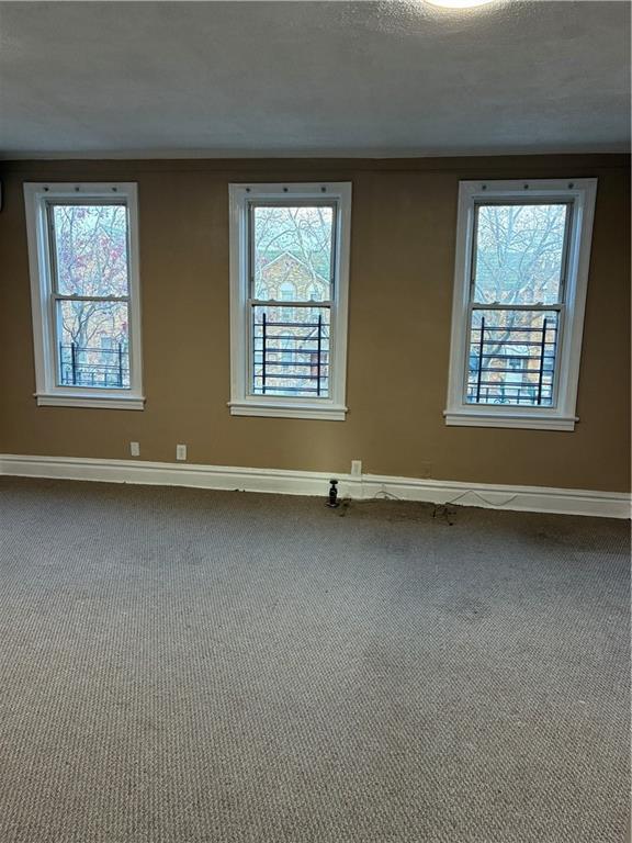 Building Photo - 2030 Coyle St Unit 1