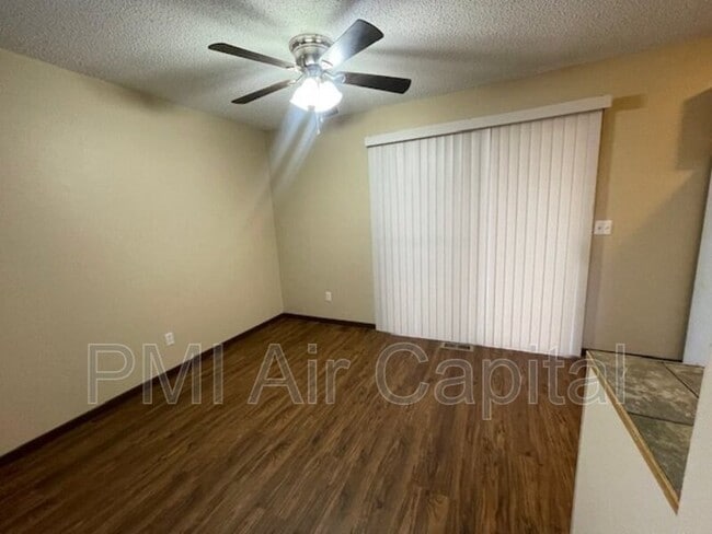 Photo - 1102 E Morris St