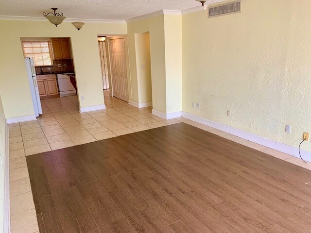 7980 N French Dr Unit 304