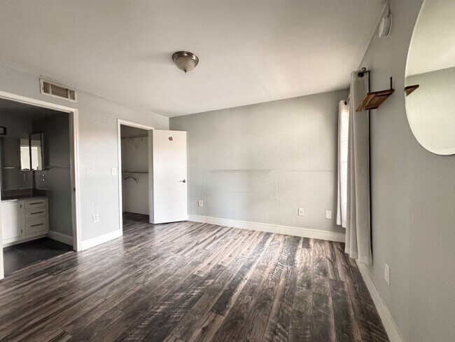 Photo - 2nd Floor 2 Bedroom Condo in Gated Community