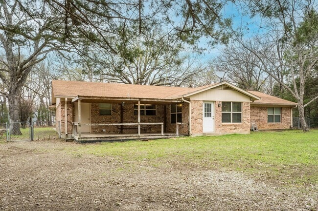Building Photo - 4 Douglas Dr Rental