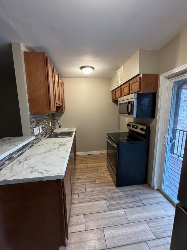 Photo - 1201 Franklin Ave Unidad 13