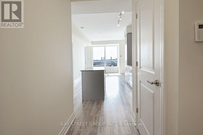 Photo - 9085 Jane St Unit 1107
