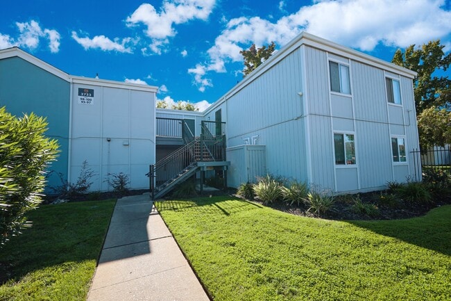 Photo - Rosemont Terrace