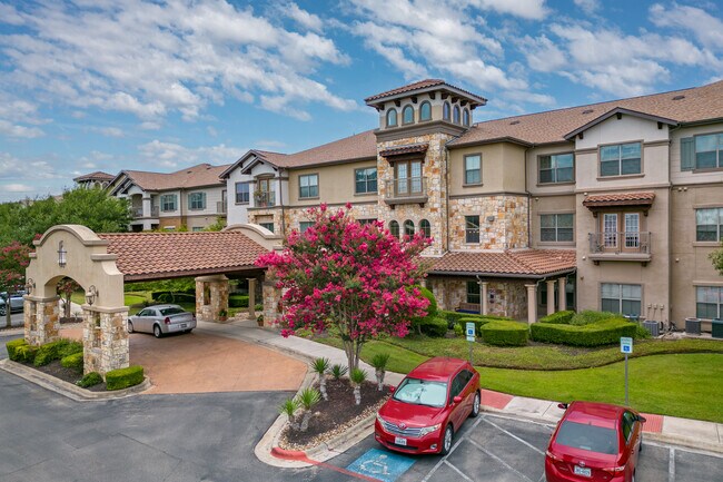 Mariposa Hunter Road 55+ Apartment Homes