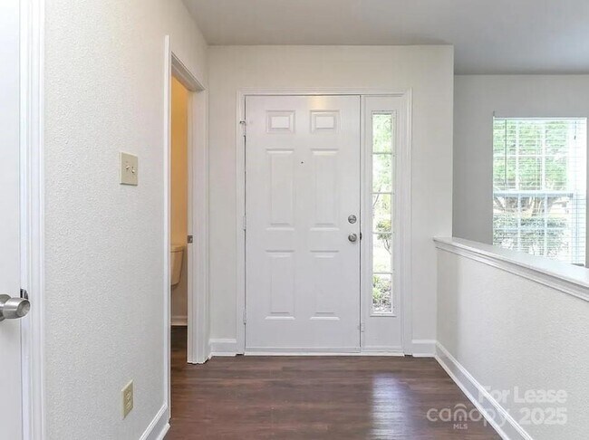 Photo - 3609 McDuff Ct