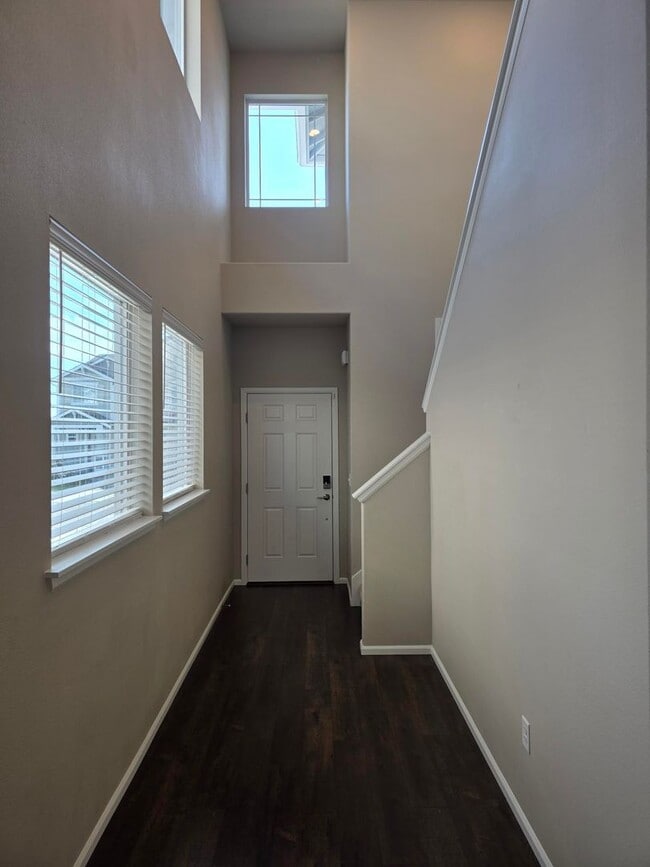 Photo - 4 Bedroom Home in Soundview Estates!