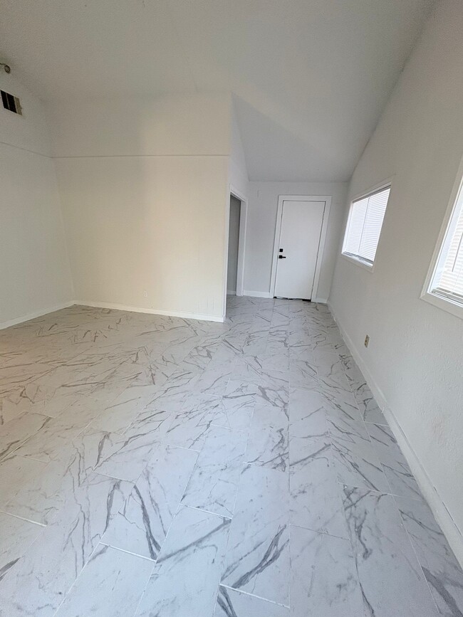 Photo - 3010 McCrarey Dr