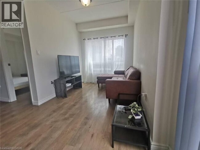 Photo - 275 Larch St Unité H303