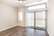 2BR, 2BA - 1176SF