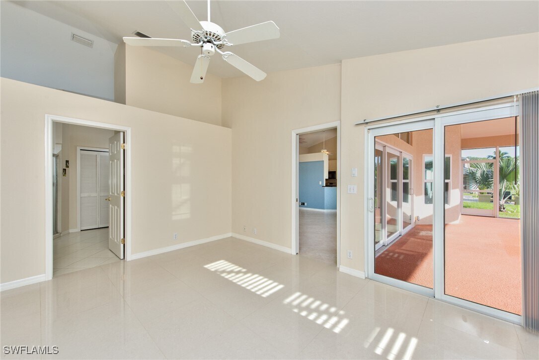 Photo - 3563 Kent Dr