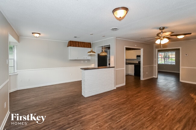 Photo - 8332 Cedarbrush Dr