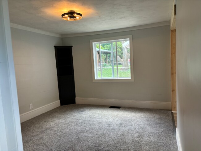 Photo - 361 N Market St