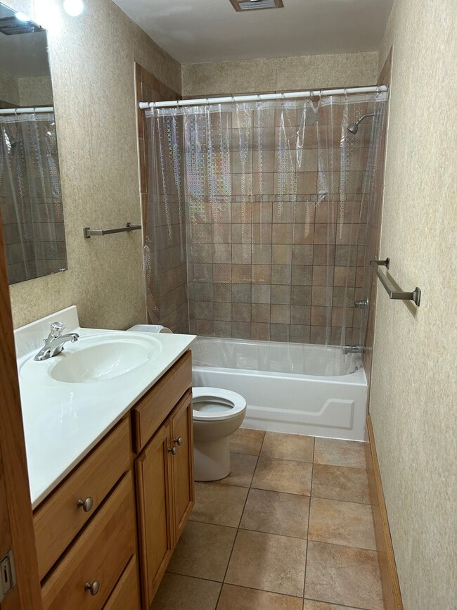 Photo - 324 W Crawford St Unidad C