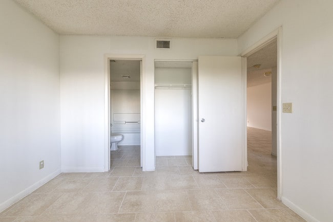 Photo - The Rise Lake front Rentals