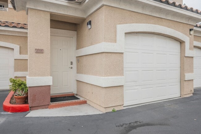 Photo - Beautiful 2 bedroom condo-North Las Vegas Unit 2050