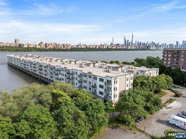 Photo - 108 The Promenade Unit 108