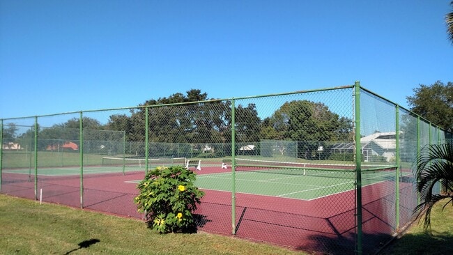 Photo - Seasonal Short-Term Single-Family Home located in Meadow Run at Jacaranda!