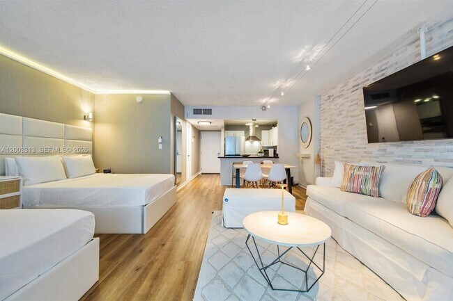 Photo - 2301 Collins Ave Unit 421