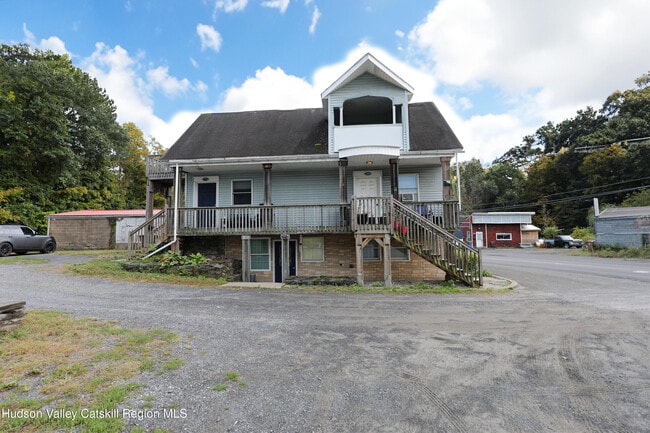 Building Photo - 504 Wilbur Ave