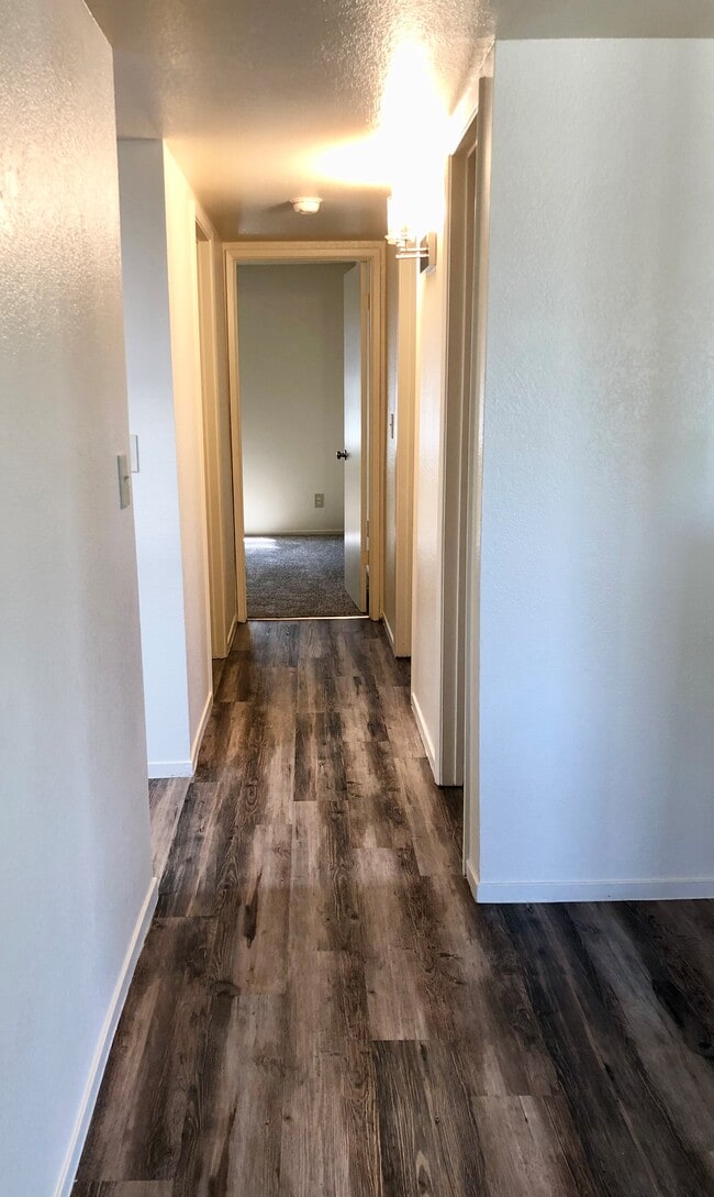 Photo - Burgundy House