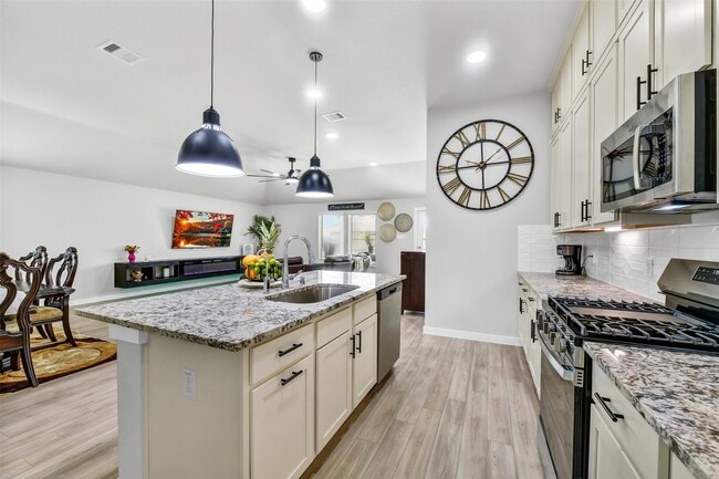 Photo - 26268 Astral Wy