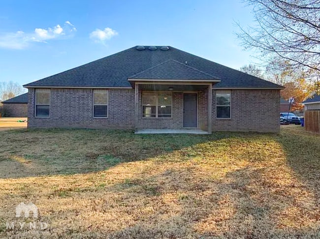 Photo - 113 Earnhardt Cir