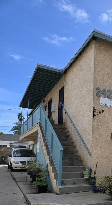Photo - 242 Glendora Ave (Long Beach, CA)