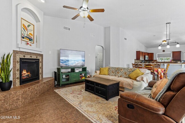 Photo - 11106 Whitehall Dr