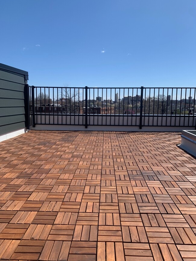 Photo - 361 N Boyle Ave Townhome