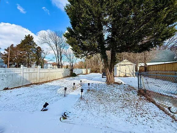 Photo - 87 W Harmony St