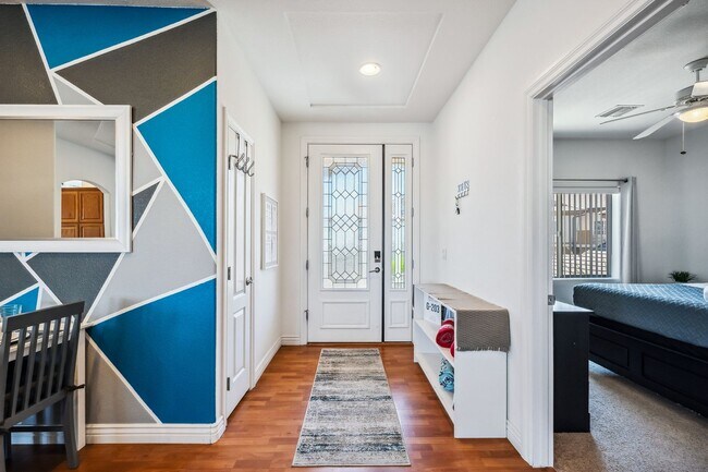 Photo - 3 BR + Bonus, Fully furnished, Includes Ut... Unit G203