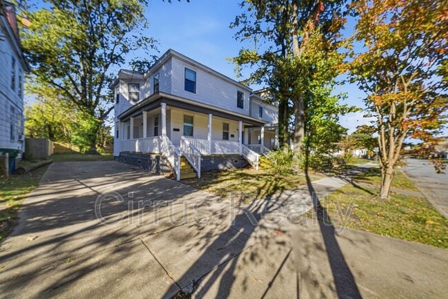 Photo - 2511 Orcutt Ave Unit A