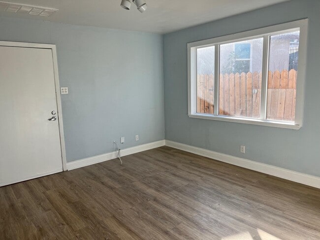 Photo - 3828 Altura Ave