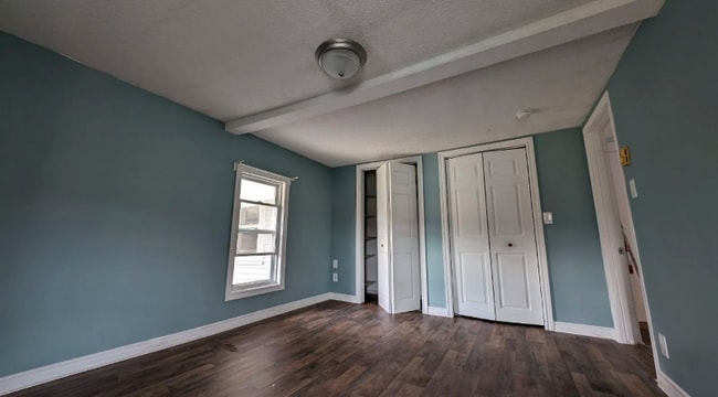 Building Photo - 391 Main St Rental