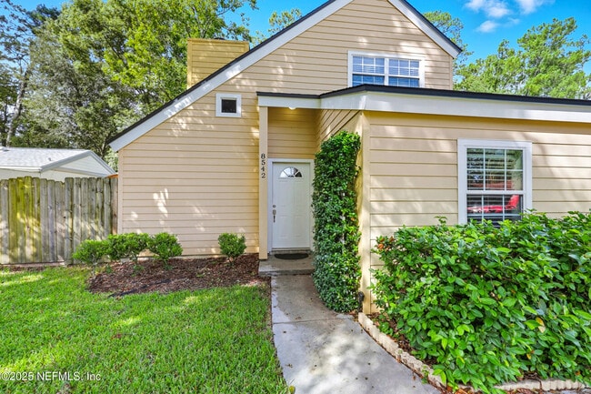 Photo - 8542 Goldeneye Ln