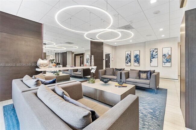 Photo - 90 Edgewater Dr Unit PH 08