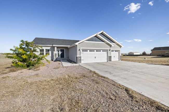 Photo - Spacious 3-Bed, 2-Bath Modern Home on 1.16...