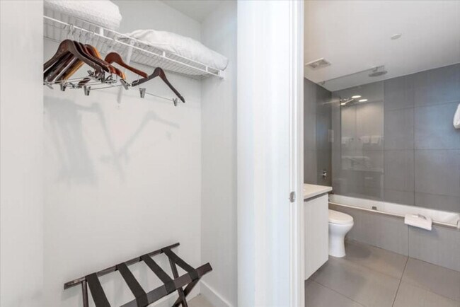 Photo - 6551 Collins Ave Unidad ID1039977P