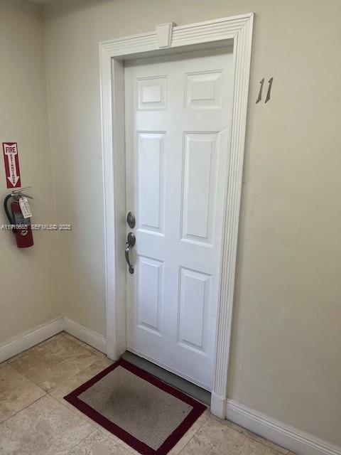 Building Photo - 223 Calabria Ave Unit 11