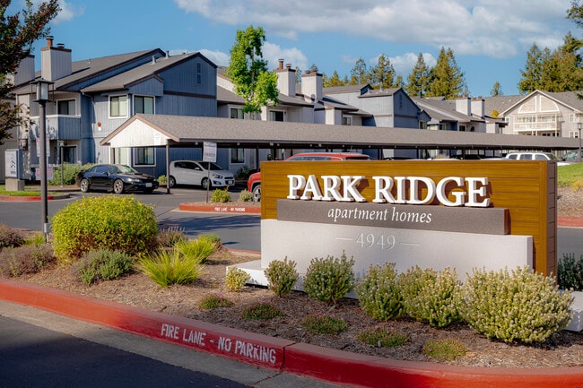 Entrada principal de Park Ridge - Park Ridge Apartments