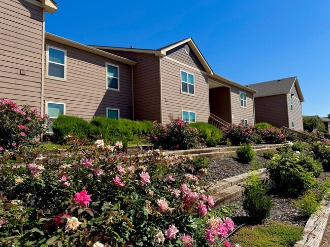 Photo - Sundance Apartments
