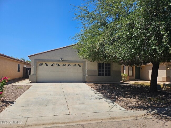 Building Photo - 825 E Lamonte St Rental