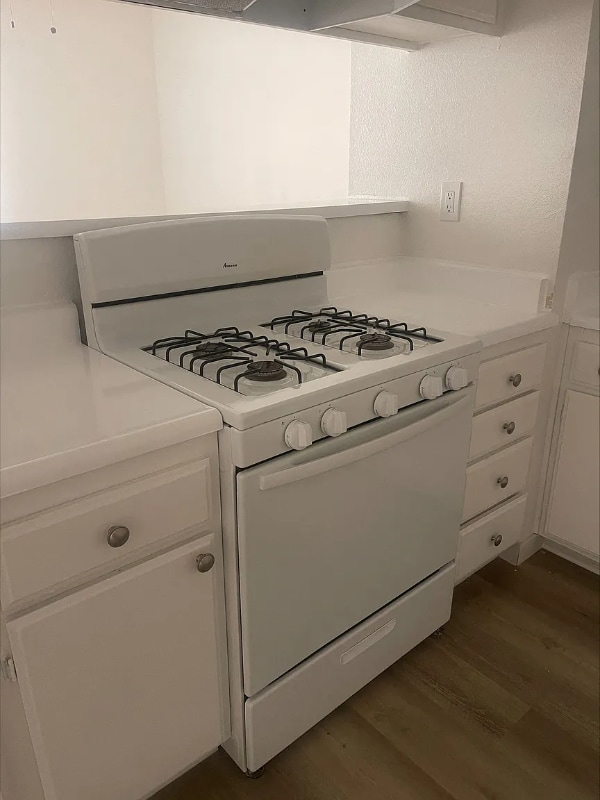 Photo - 13628 Kornblum Ave. Unidad Apt 5