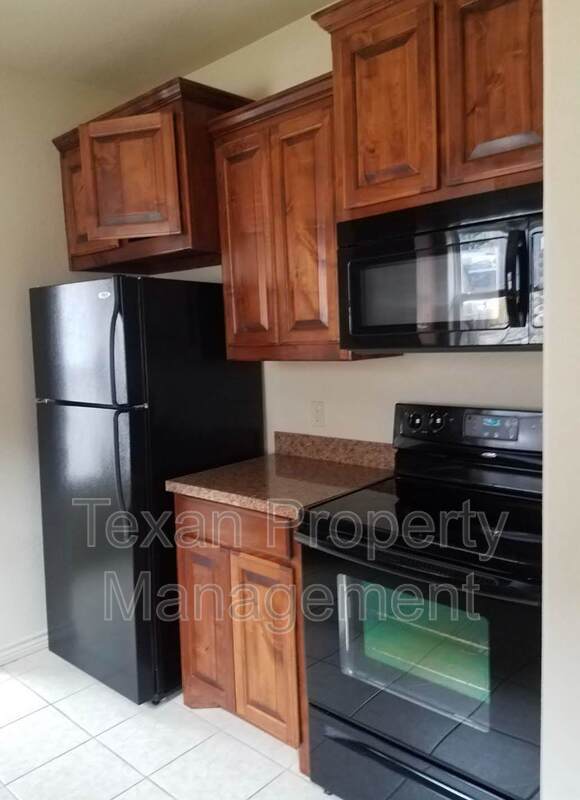 3711 Mandy Dr Condo Unit 1 Condo for Rent in Granbury, TX
