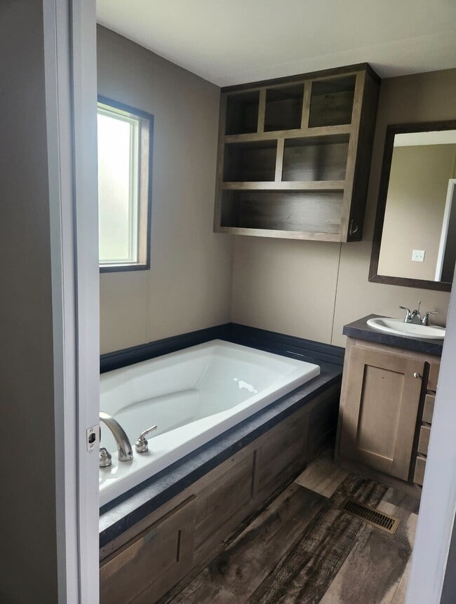 Photo - 150 Tonkawa Trl